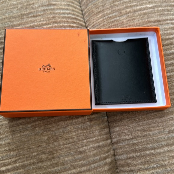 Hermes Other - Hermes Lampe de Poche In the Pocket Black Swift Leather
